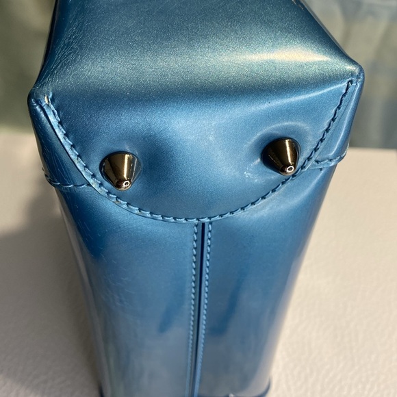 Christian Dior Maris Pearl Logo Patent Leather Handbag - Picture 16 of 17